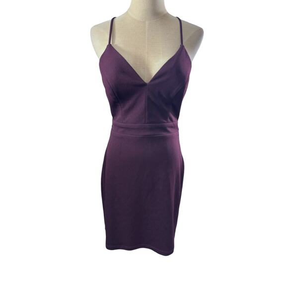 NWT!! "CITY TRIANGLES" Babydoll Dress Burgundy Lace Back Zip Sexy Hoco Cocktail - Picture 1 of 11